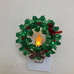 Christmas Wreath Decorative Night Light With Cardinal